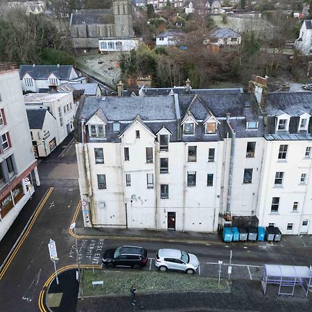 Prime Location Rooms In High Street 威廉堡 外观 照片